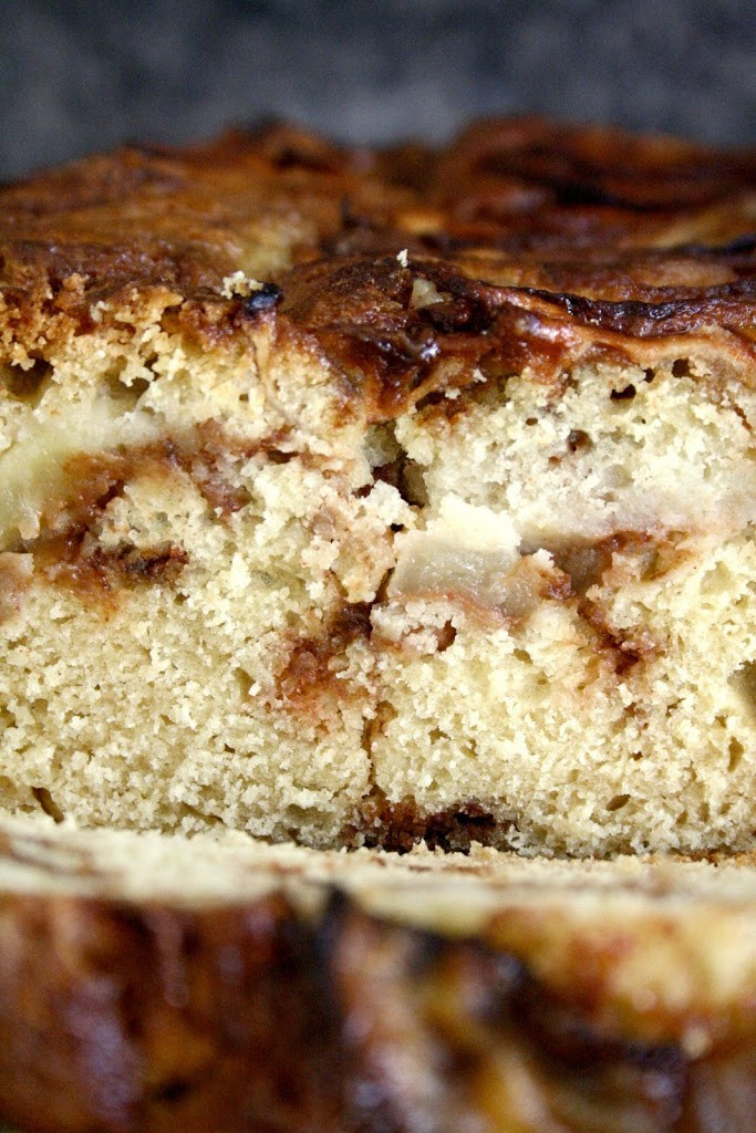 Apple Cinnamon Coffee Cake
 Apple cinnamon coffee cake Broma Bakery