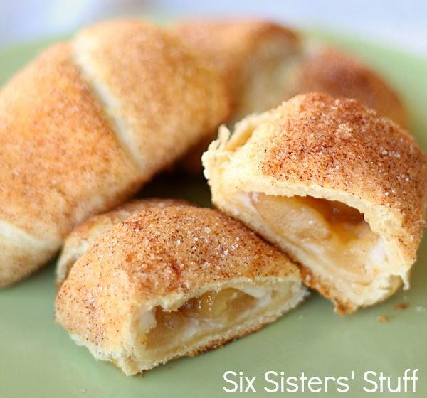 Apple Crescent Roll Dessert
 Caramel Apple Crescent Roll Bites