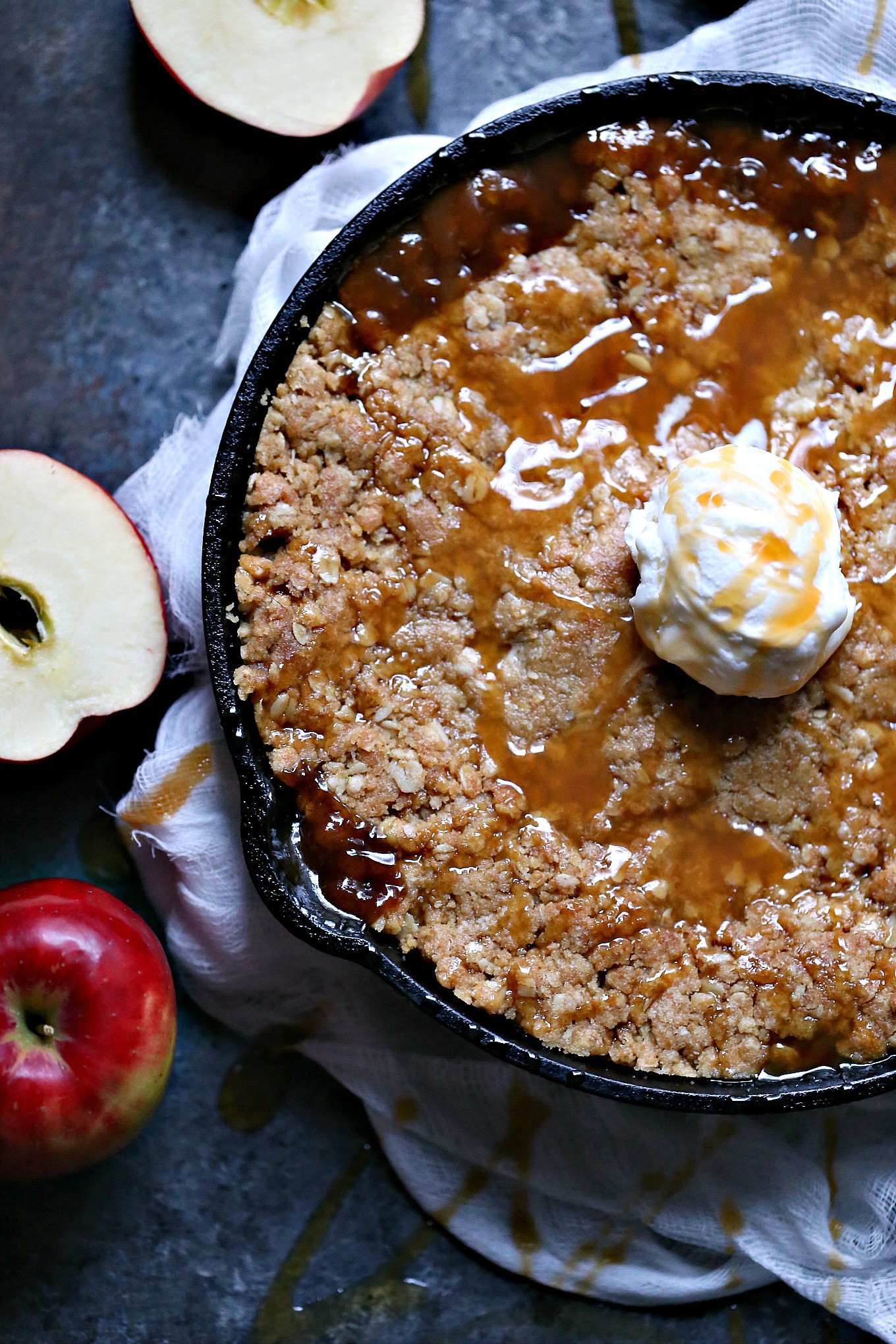 Apple Crisp Dessert
 Skillet Caramel Apple Crisp