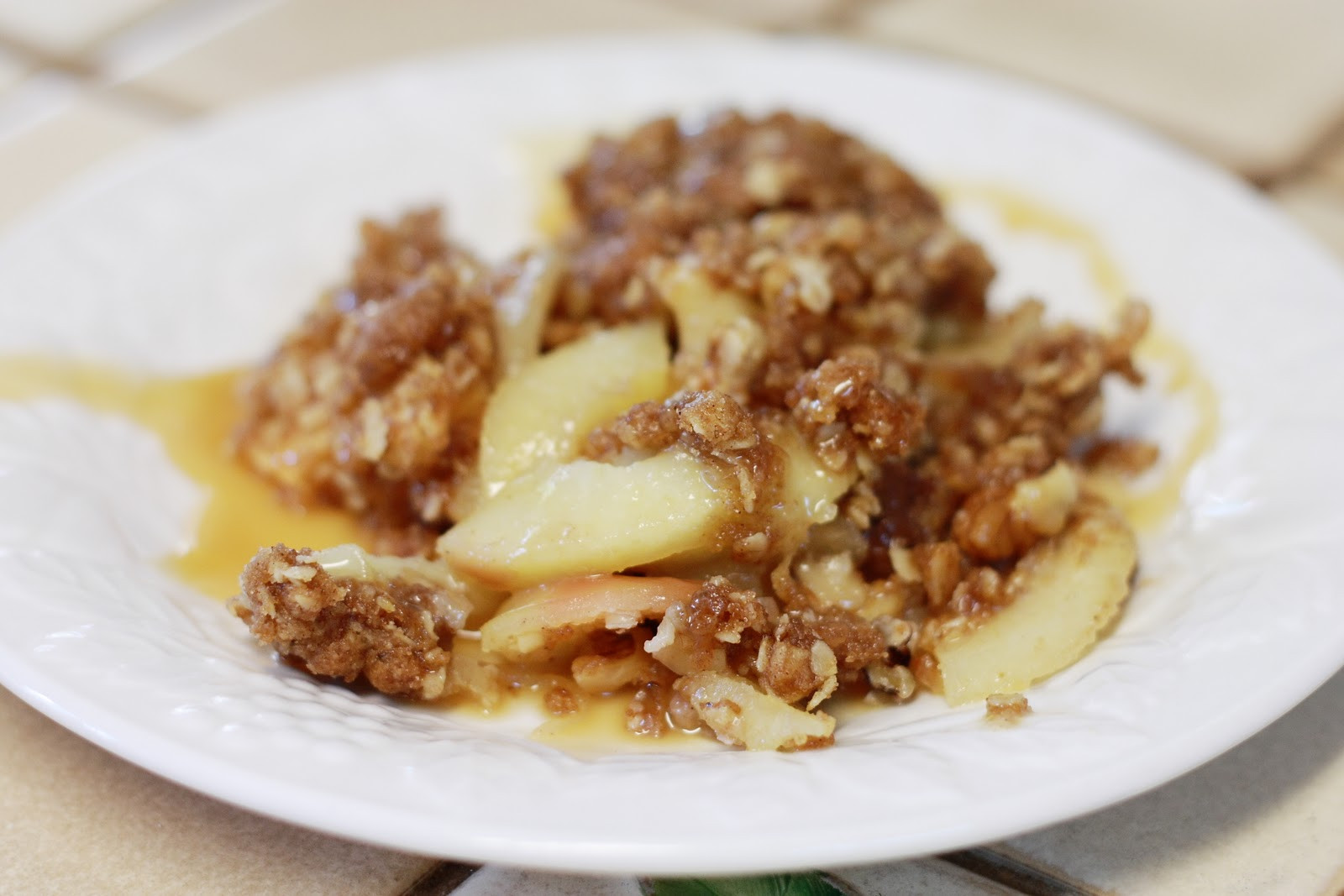 Apple Crisp Dessert
 Gluten Free & Vegan Apple Crisp Dessert