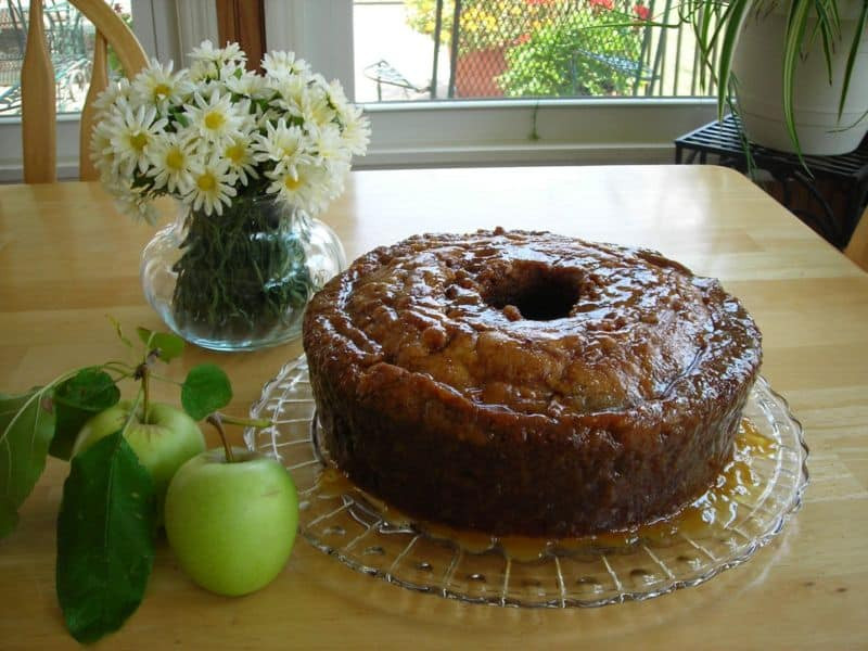 Apple Dapple Cake
 Apple Dapple Cake