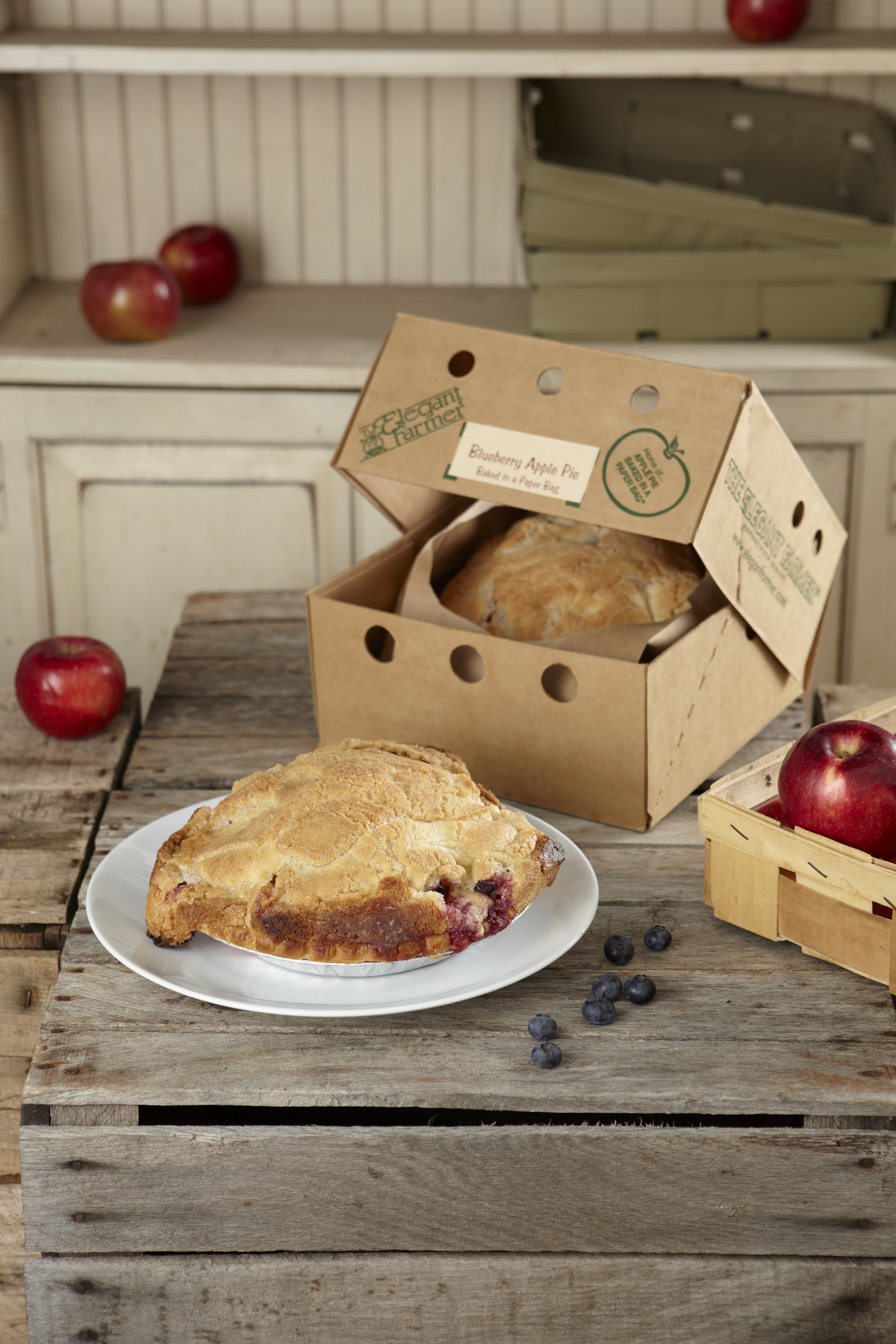 Apple Pie Bakery
 8" Gourmet Blueberry Apple Pie