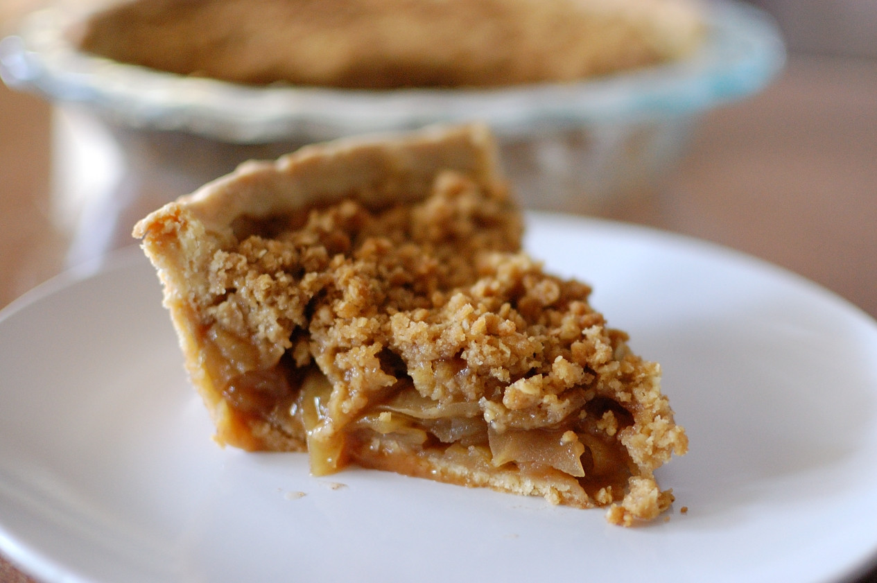 Apple Pie Crumble Topping
 easy apple pie crumble