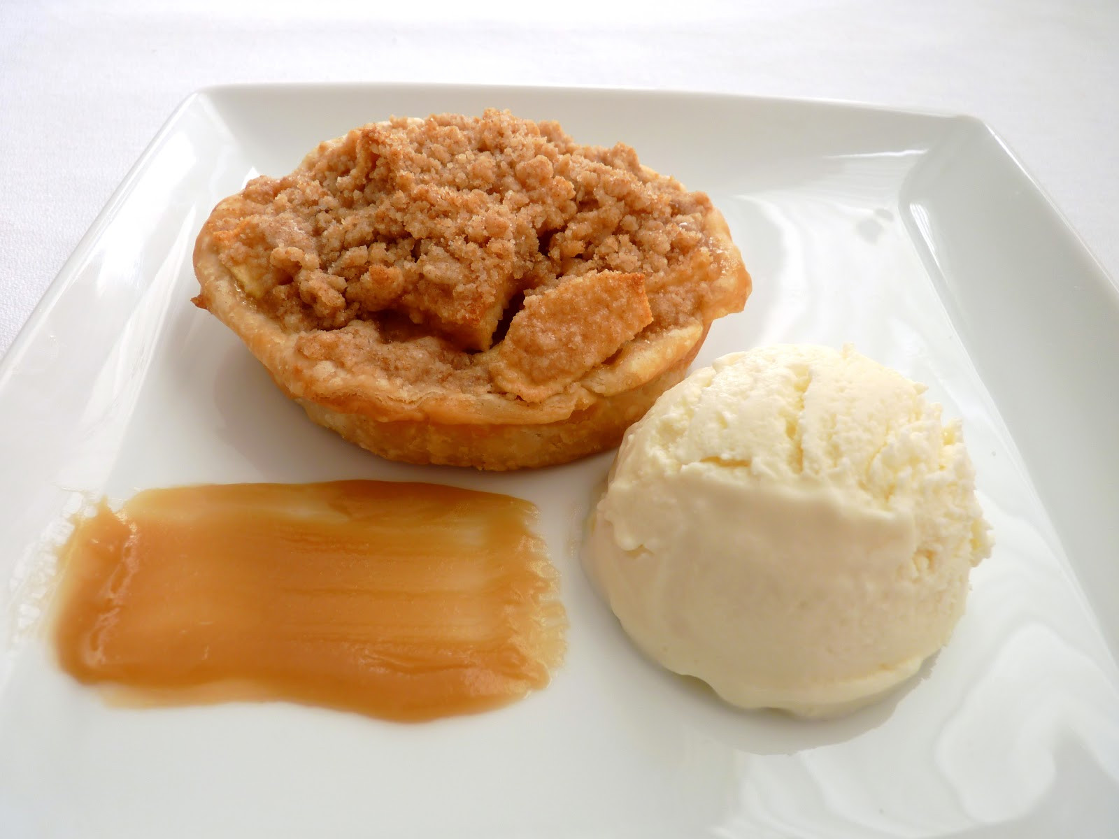 Apple Pie Ice Cream
 pastry studio Apple Pie with Sour Cream Ice Cream