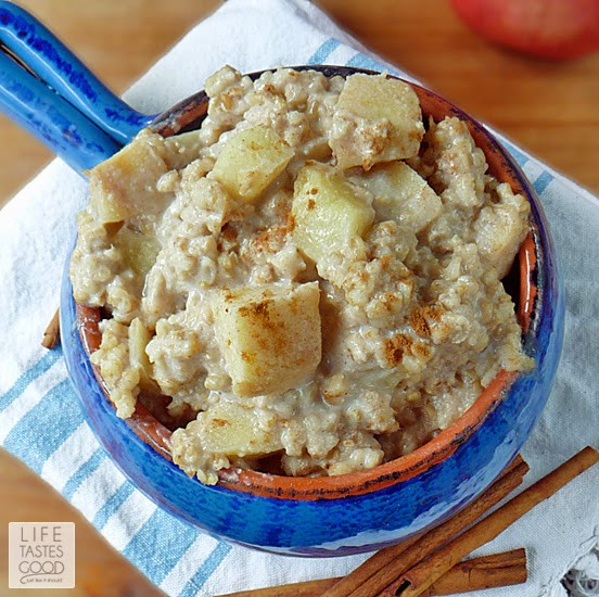 Apple Pie Oatmeal
 Slow Cooked Apple Pie Oatmeal SundaySupper