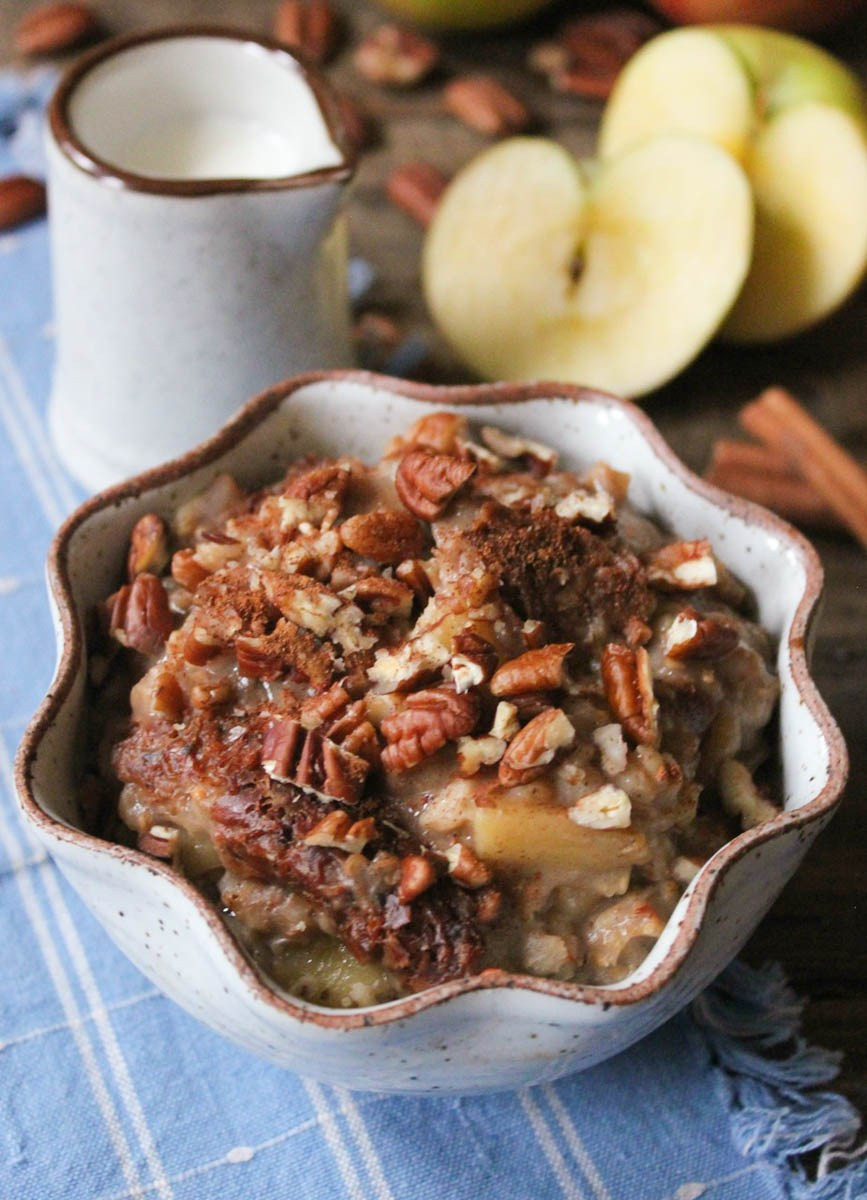 Apple Pie Oatmeal
 Slow Cooker Apple Pie Oatmeal Domesticate ME