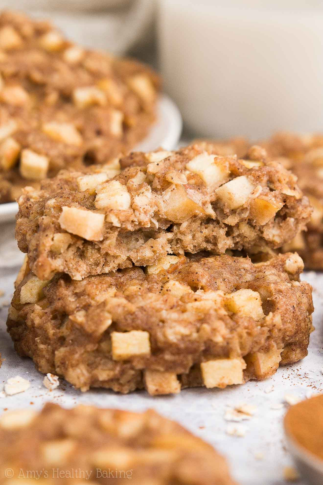 Apple Pie Oatmeal
 Healthy Apple Pie Oatmeal Breakfast Cookies