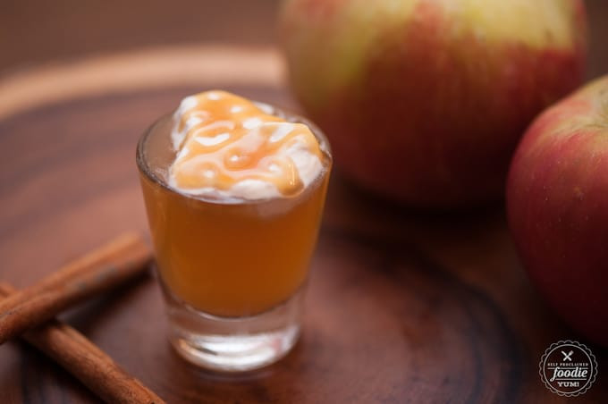 Apple Pie Shot
 Caramel Apple Pie Shot Recipe