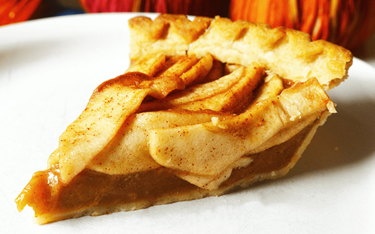 Apple Pumpkin Pie Open Face Apple Pumpkin Pie [Vegan] e Green Planet