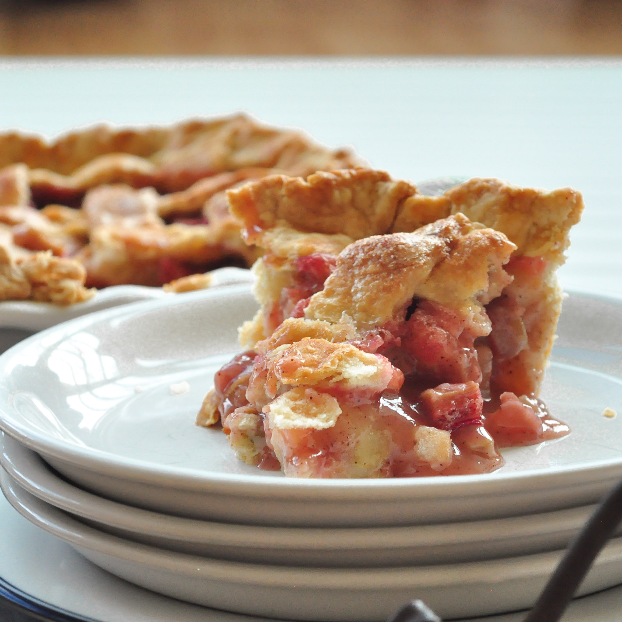 Apple Rhubarb Pie
 Apple Rhubarb Pie