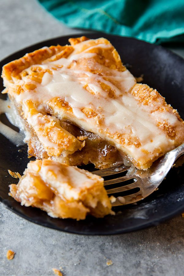 Apple Slab Pie Recipe
 Deep Dish Apple Pie Sallys Baking Addiction