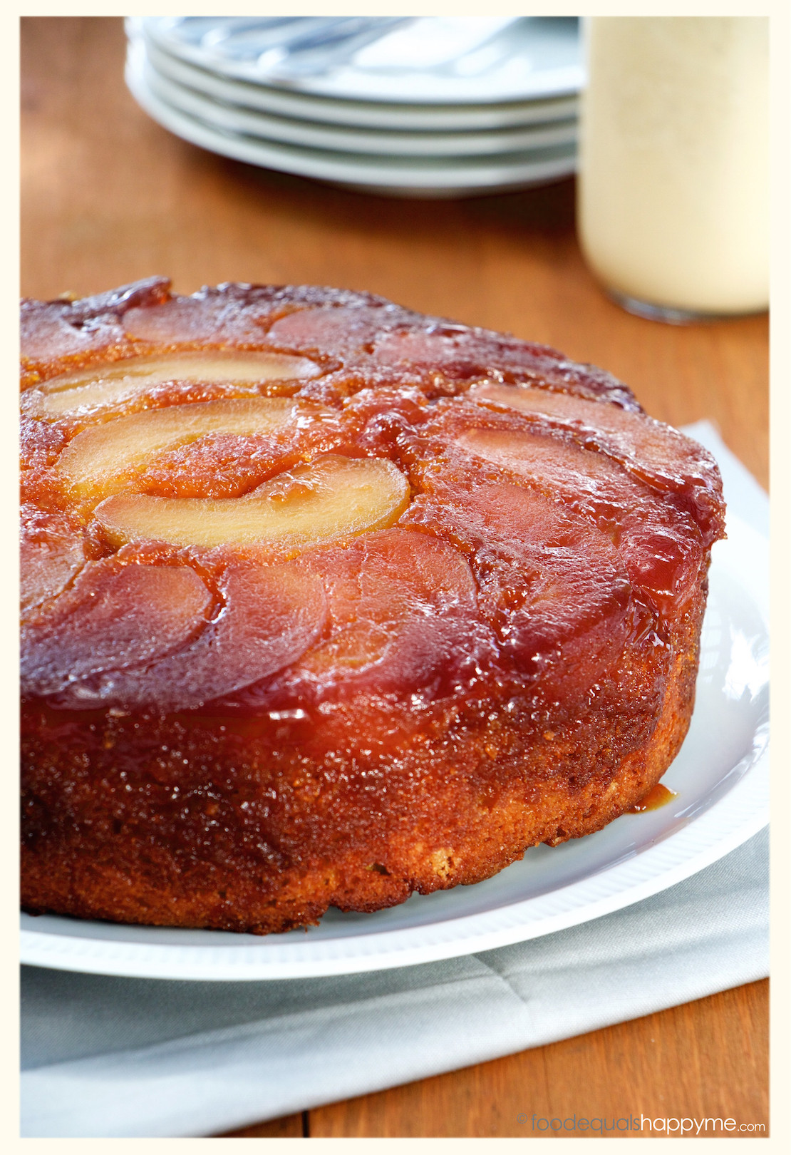 Apple Upside Down Cake
 Caramel Apple Upside Down Cake with Creme Anglaise