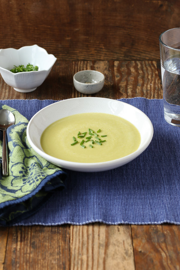 Asparagus Soup Without Cream
 easy asparagus soup