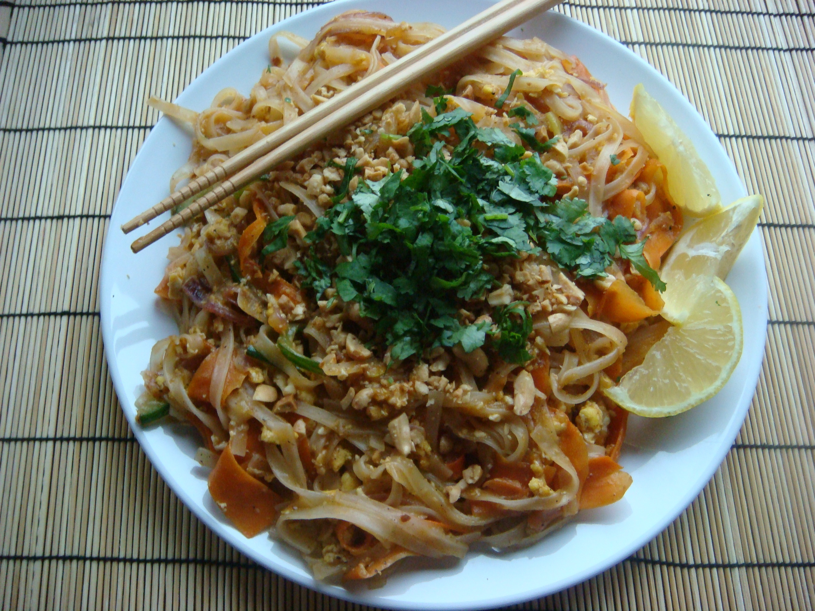 Authentic Pad Thai
 authentic pad thai recipe