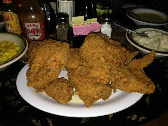 Babes Fried Chicken
 Fried Chicken Foto de Babe s Chicken Dinner House