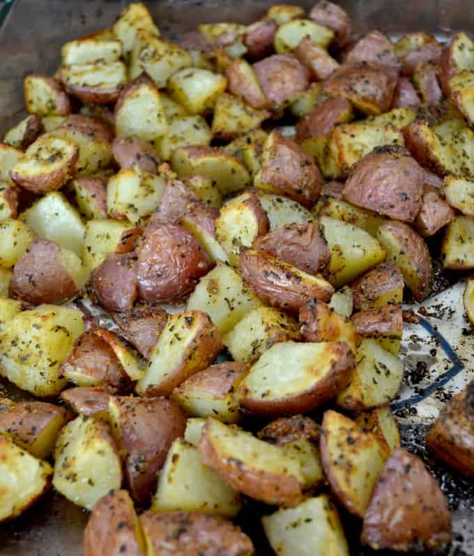 Baby Red Potato Recipes
 Roasted Garlic Baby Red Potatoes Build Your Bite