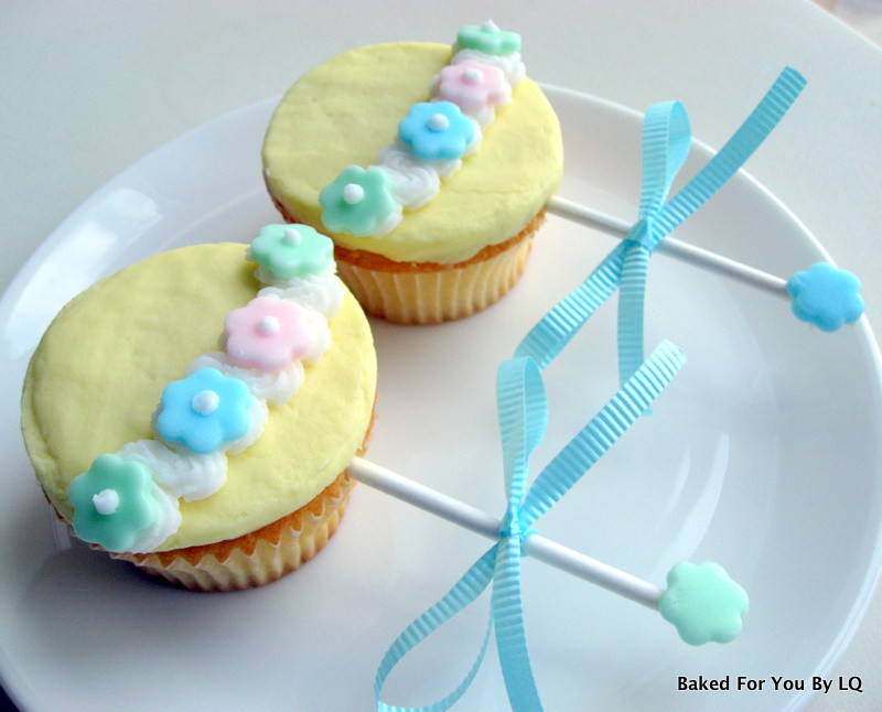 Baby Shower Cupcakes
 Baby Shower Rattle Cupcakes