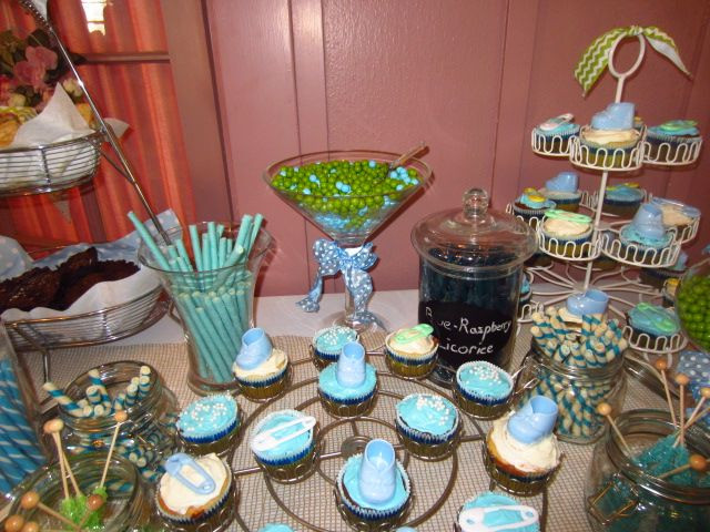 Baby Shower Dessert Bar
 1000 images about Baby Shower for Leiah on Pinterest