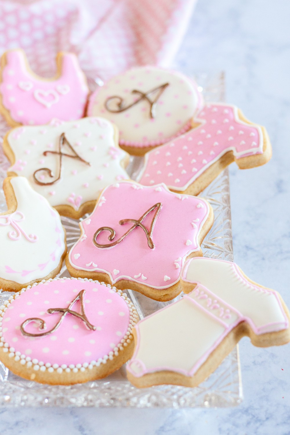 Baby Shower Sugar Cookies
 How to Make Monogrammed Sugar Cookies Without A Projector