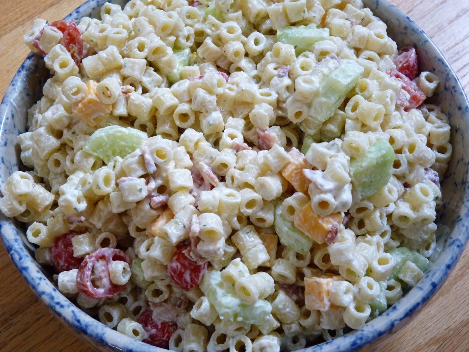 Bacon Ranch Pasta Salad
 Fantastic Family Favorites Creamy Bacon Ranch Pasta Salad