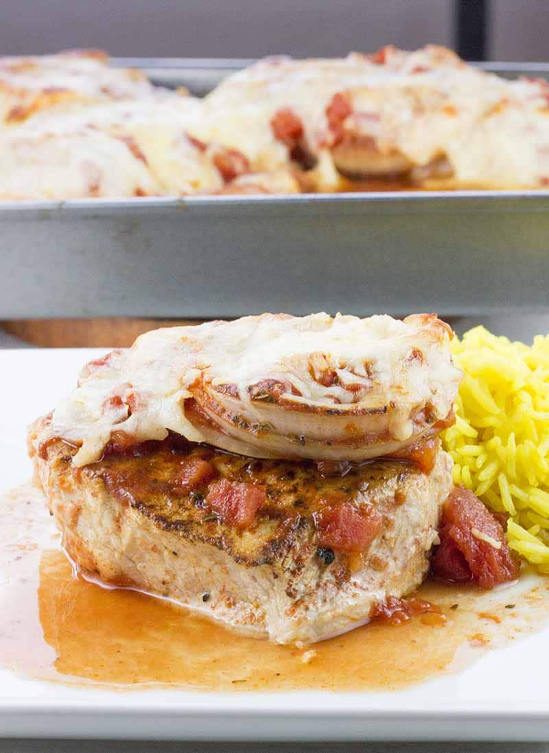 Bake Boneless Pork Chops
 Baked Boneless Pork Chops in Tomato Sauce