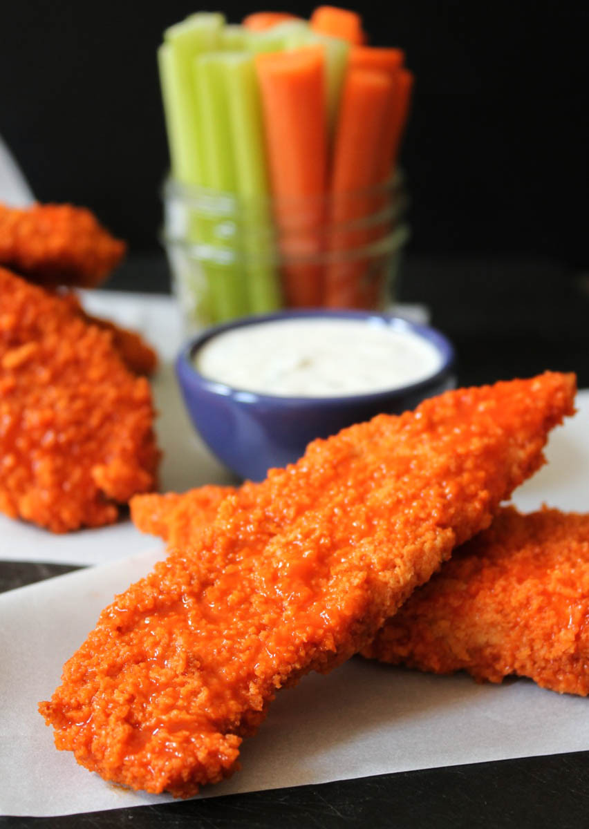 Baked Buffalo Chicken Tenders
 The Dude Diet Buffalo Chicken "Fingie" Edition