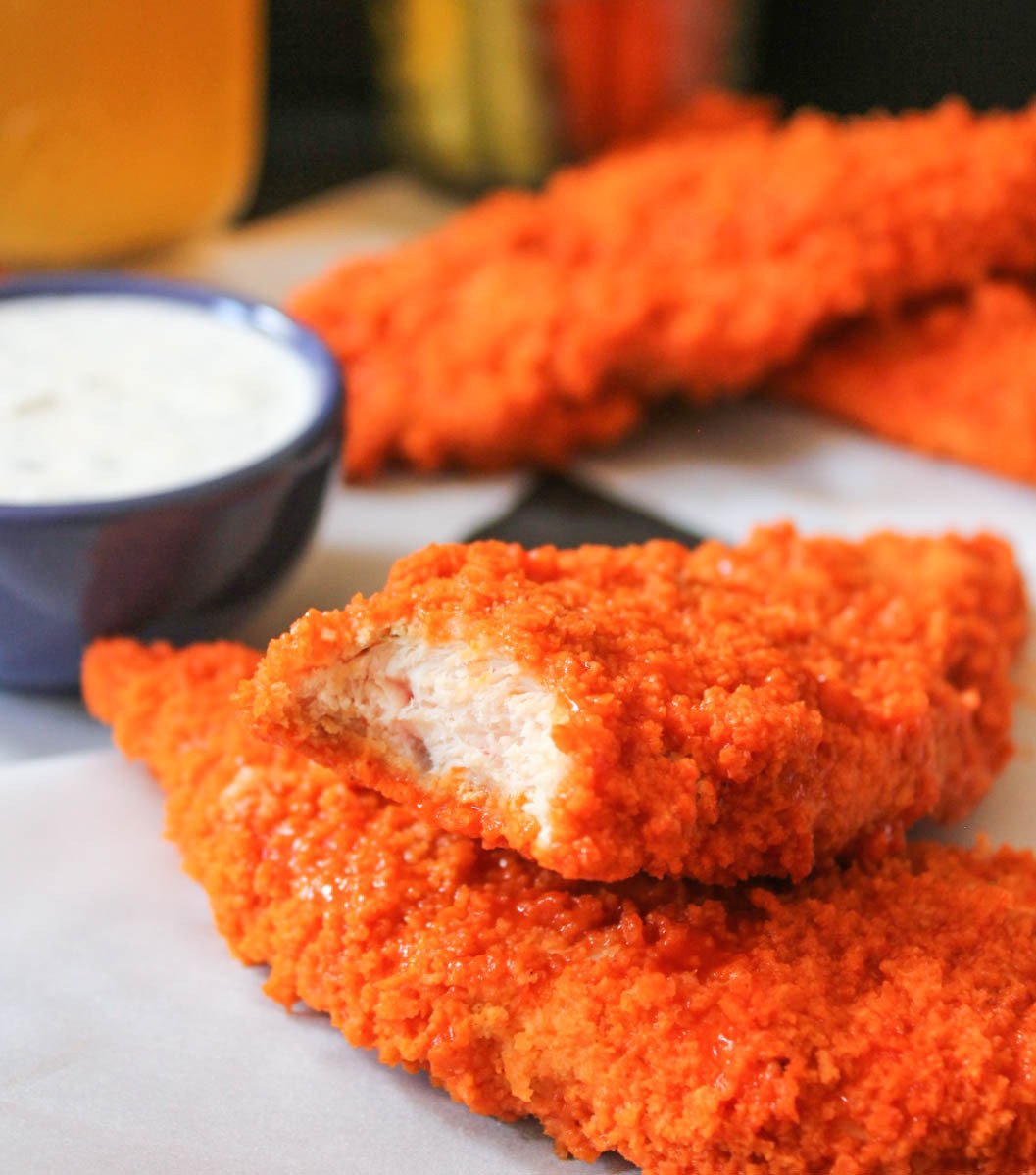 Baked Buffalo Chicken Tenders
 The Dude Diet Buffalo Chicken "Fingie" Edition