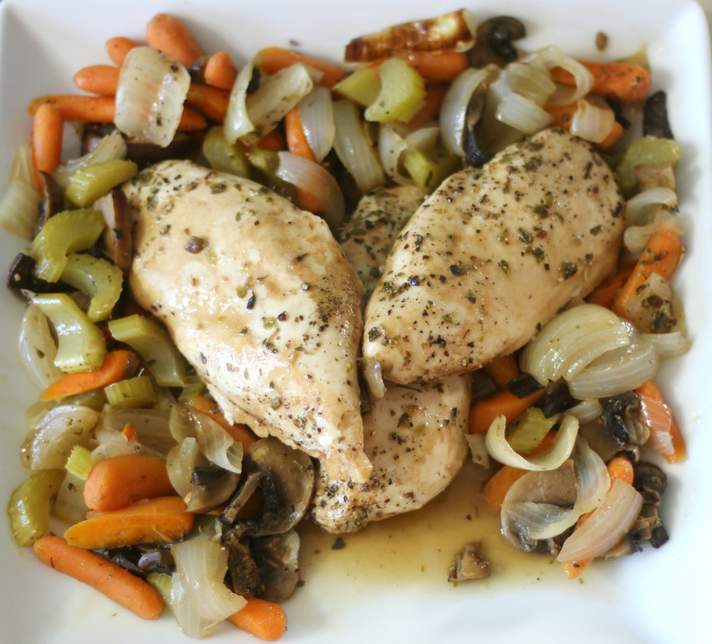 Baked Chicken And Vegetables
 Baked Chicken and Ve ables