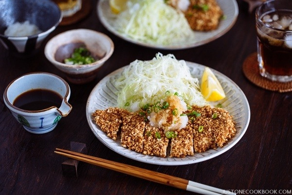 Baked Chicken Katsu
 Gluten Free Baked Chicken Katsu グルテンフリー揚げないチキンカツ • Just