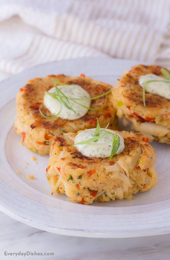 Baked Crab Cakes
 Baked Crab Cakes with Basil Aioli Recipe