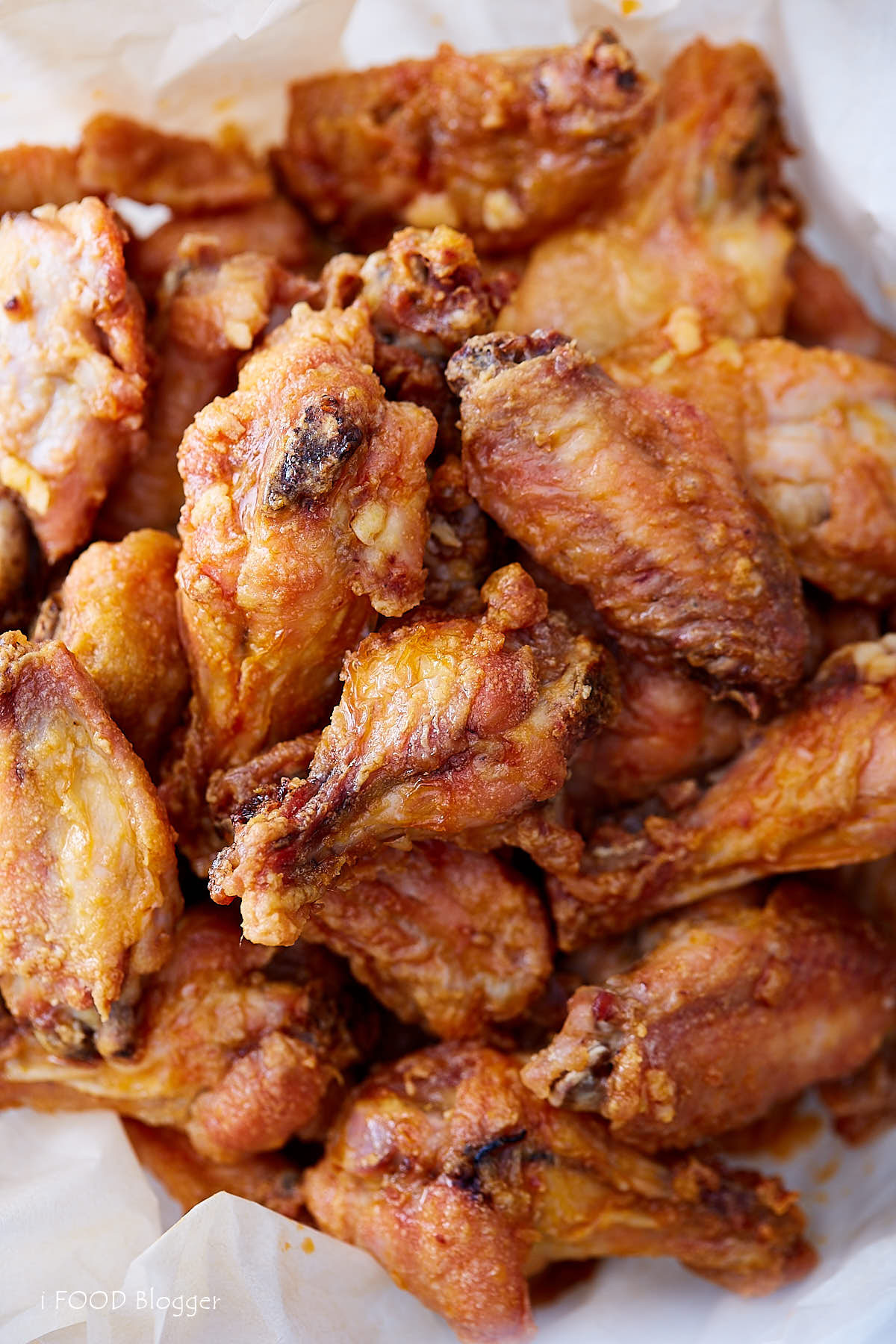 Baked Crispy Chicken Wings
 Extra Crispy Baked Chicken Wings i FOOD Blogger