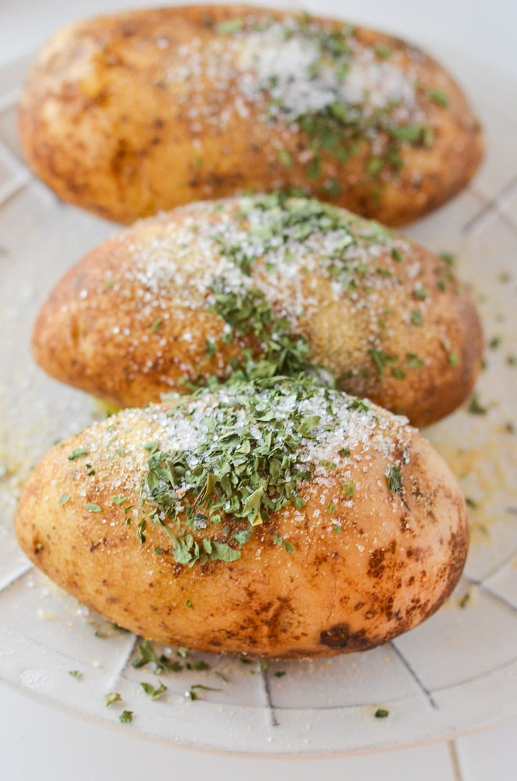Baked Potato In Air Fryer
 Air Fryer Baked Potato Courtney s Sweets