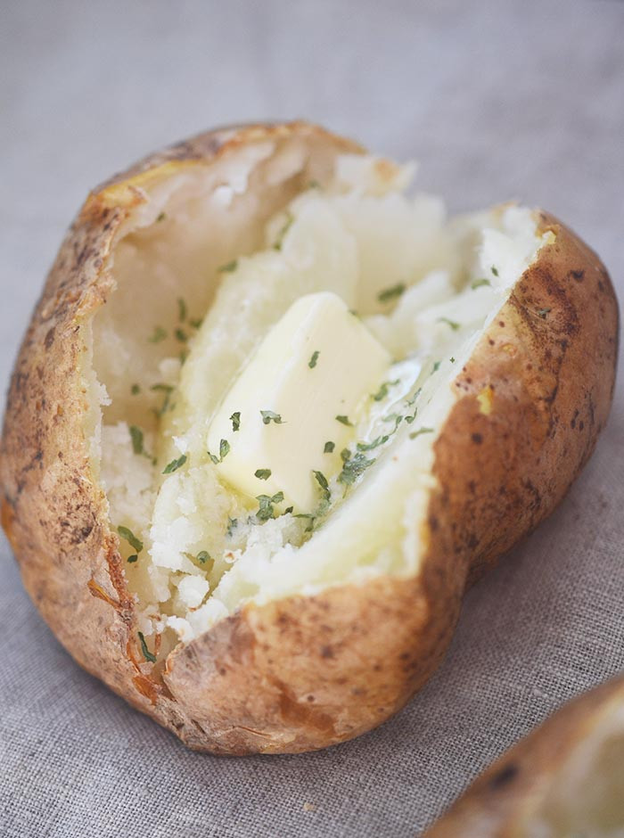 Baked Potato In Air Fryer
 Air Fryer Baked Potatoes – Recipe Diaries