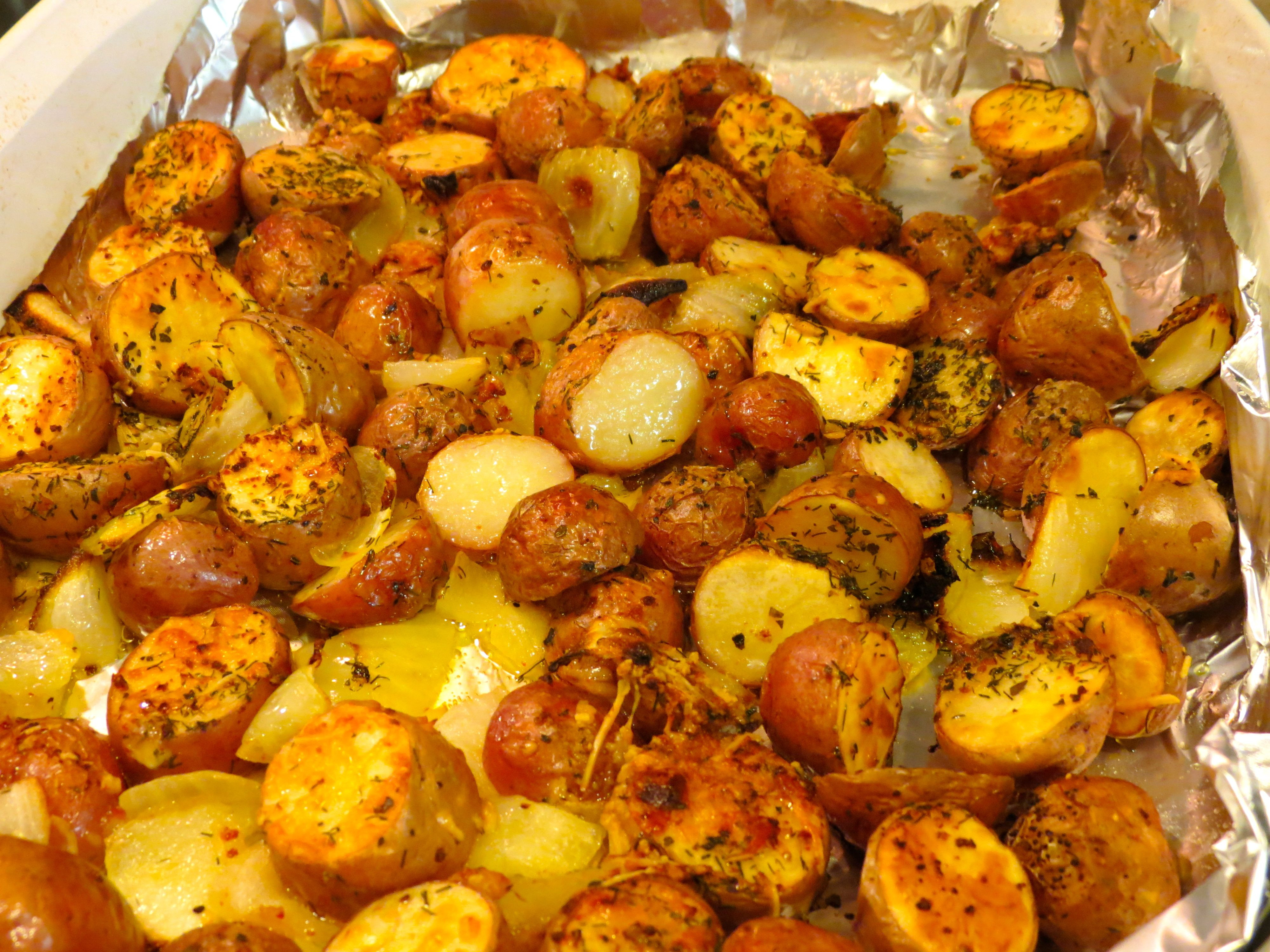 Baked Potato Oven
 dutch oven baked potatoes