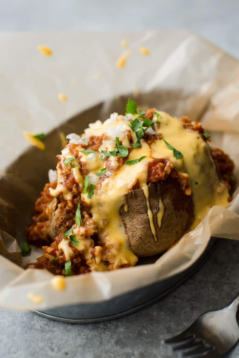 Baked Potato With Cheese
 Chili Baked Potato with Cheese