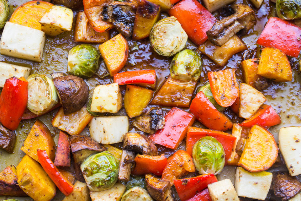 Balsamic Roasted Vegetables
 Balsamic Roasted Ve ables theunprocessedhome