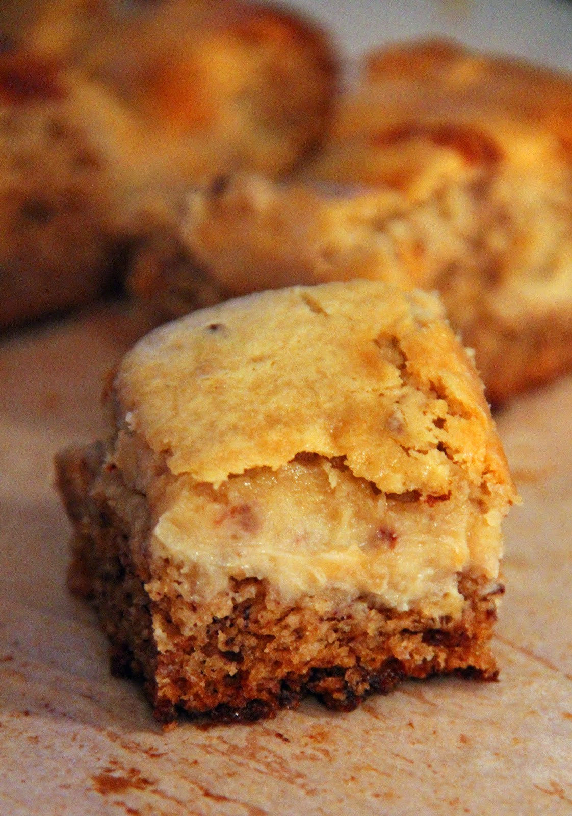 Banana Bread Cheesecake
 Jo and Sue Banana Bread Cheesecake Bars