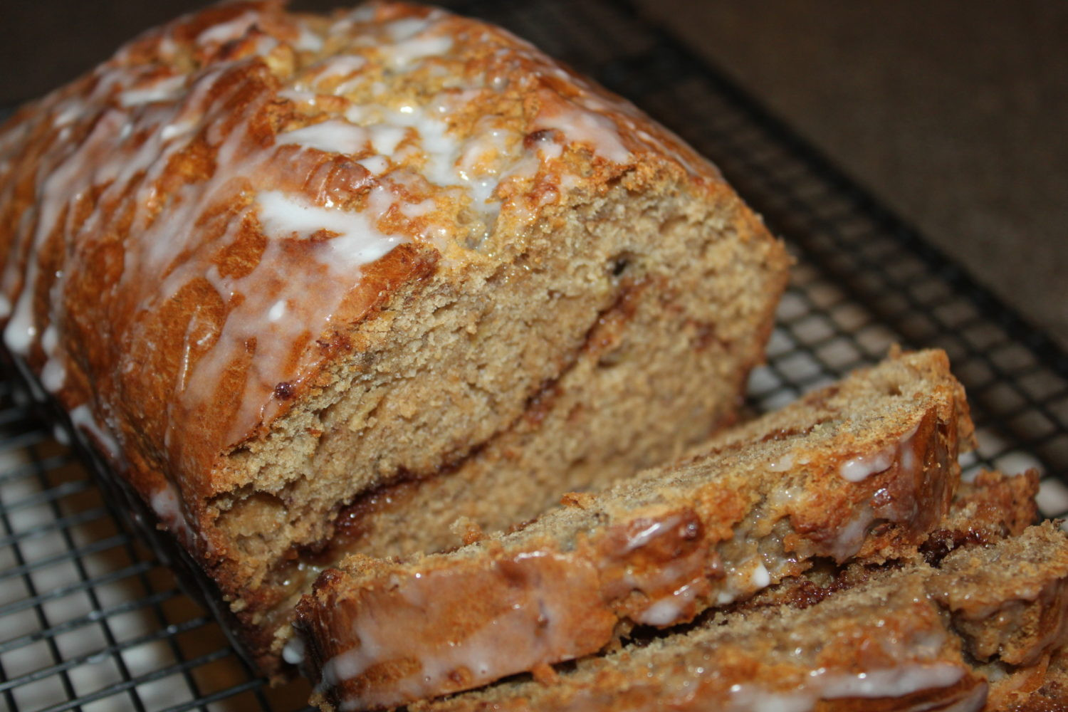 Banana Bread Recipie
 Super Moist Banana Bread Recipe With A Cinnamon Surprise