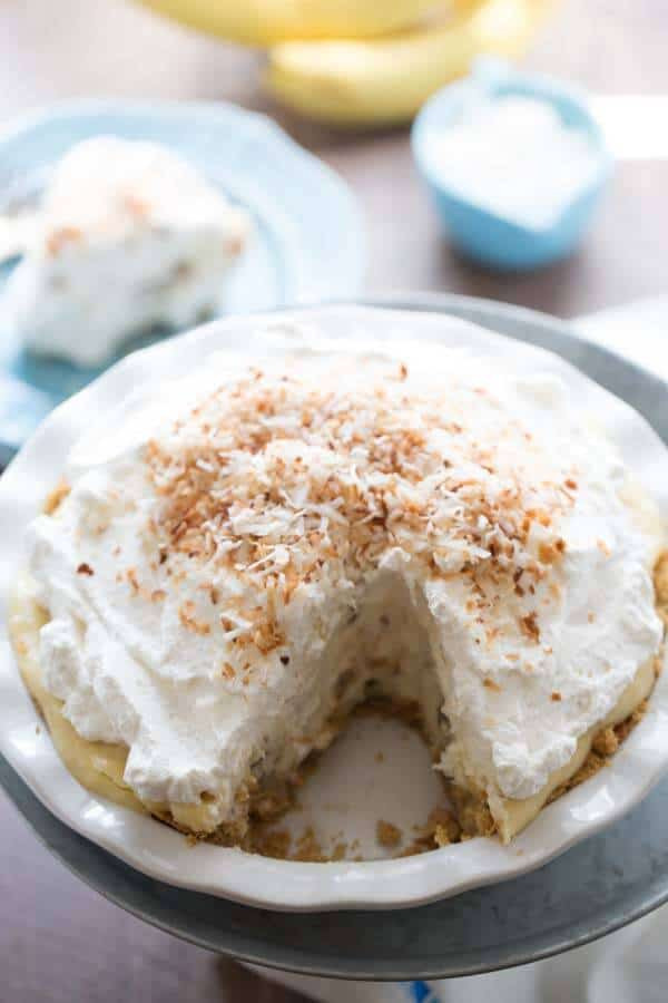 Banana Coconut Cream Pie
 Coconut Banana Cream Pie LemonsforLulu