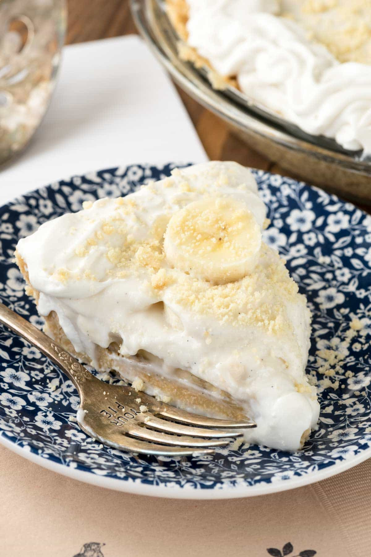 Banana Cream Pie With Pudding
 Old Fashioned Banana Pudding Pie Crazy for Crust