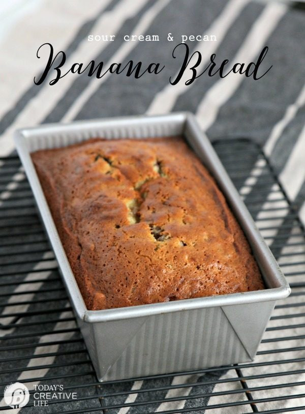 Banana Nut Bread With Sour Cream
 banana nut bread sour cream