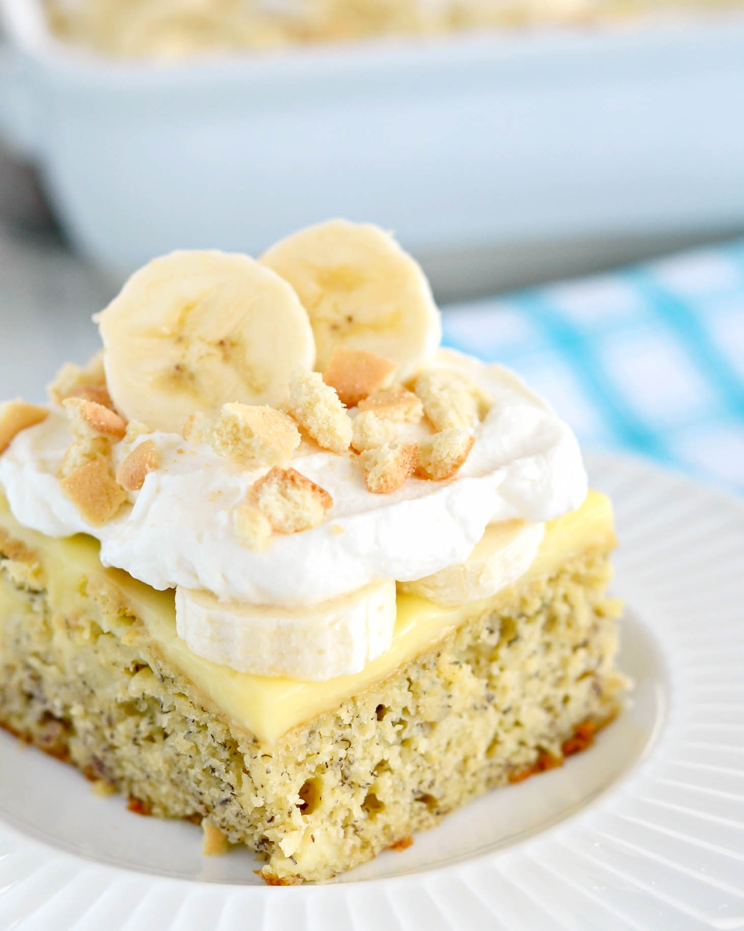 Banana Poke Cake
 BEST Banana Pudding Poke Cake recipe