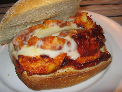 Barbecued Chicken Sandwiches
 Honey Chipotle Barbecue Chicken Sandwich Recipe on Closet