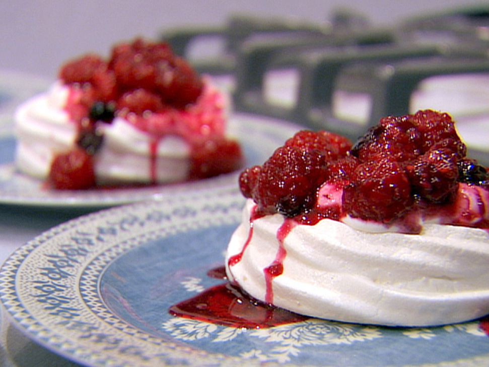 Barefoot Contessa Desserts Recipes
 Meringues Chantilly Recipe