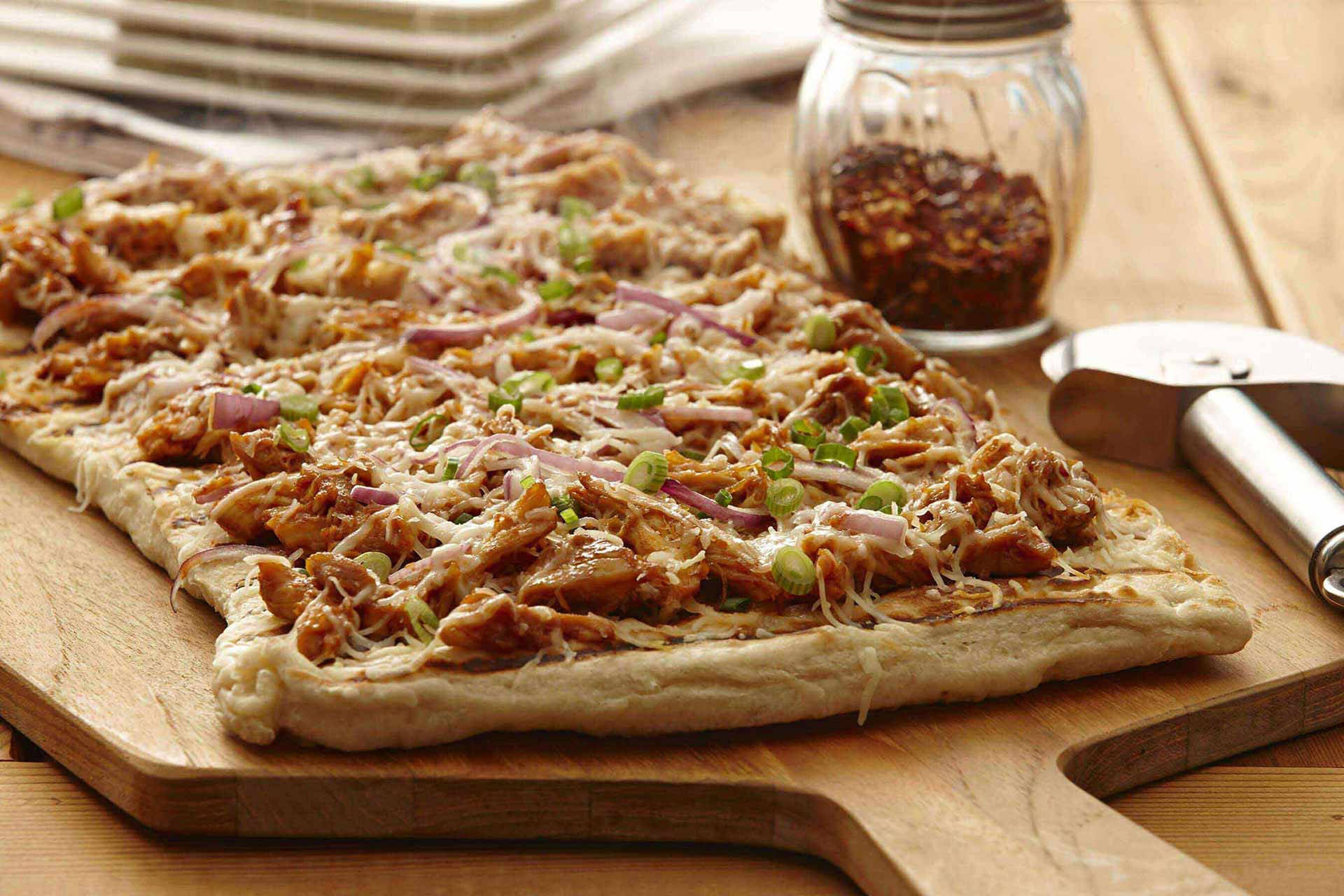 Bbq Chicken Pizza Recipe
 Easy BBQ Chicken Pizza