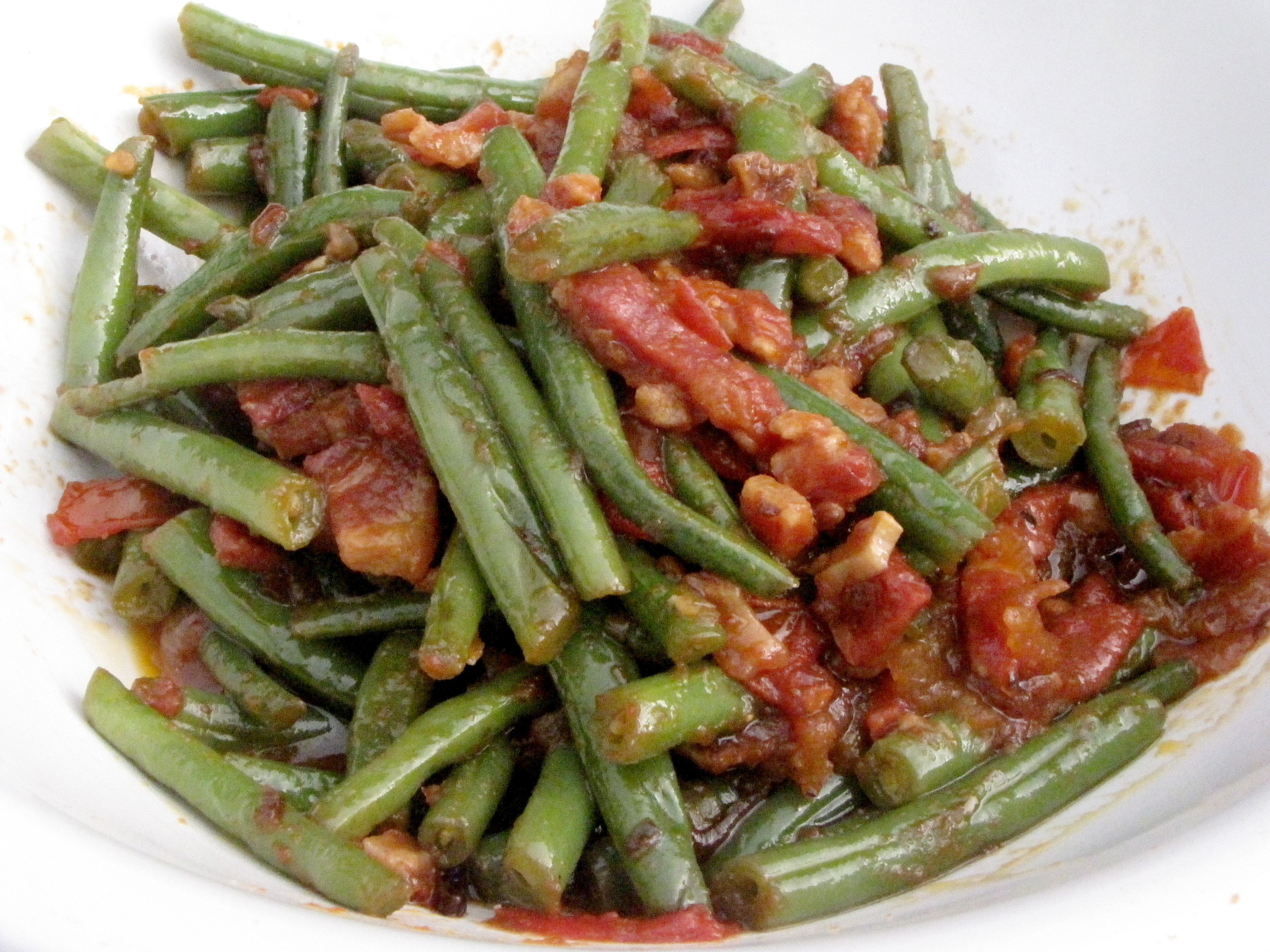 Beans Greens Tomatoes
 Green Beans with Tomatoes and Pancetta Kimversations