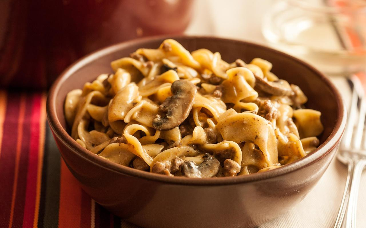 Beef And Egg Noodles
 e Pot Beef Stroganoff with Egg Noodles Recipe Chowhound