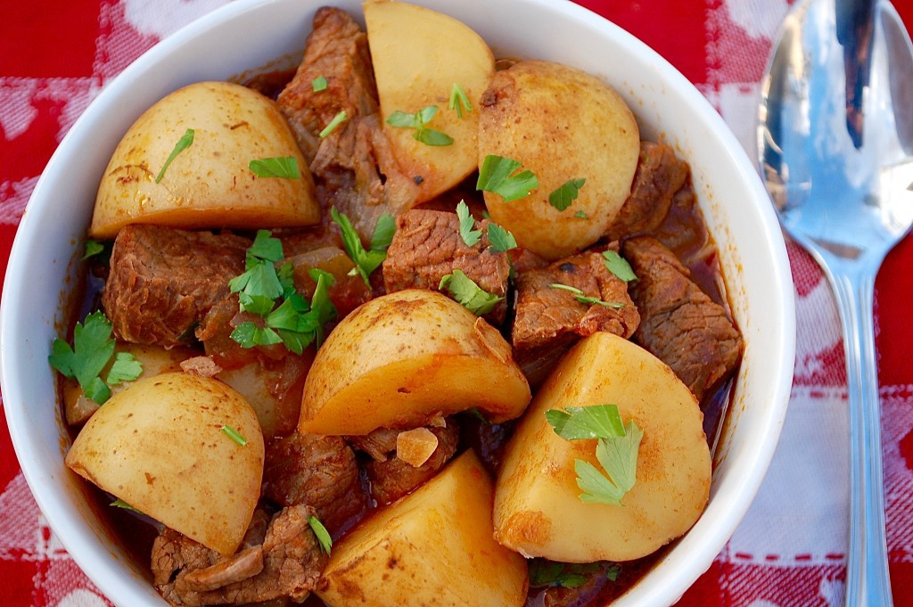 Beef And Potato Stew
 Slow Cooker Beef and Potato Stew The Slow Cooking Housewife