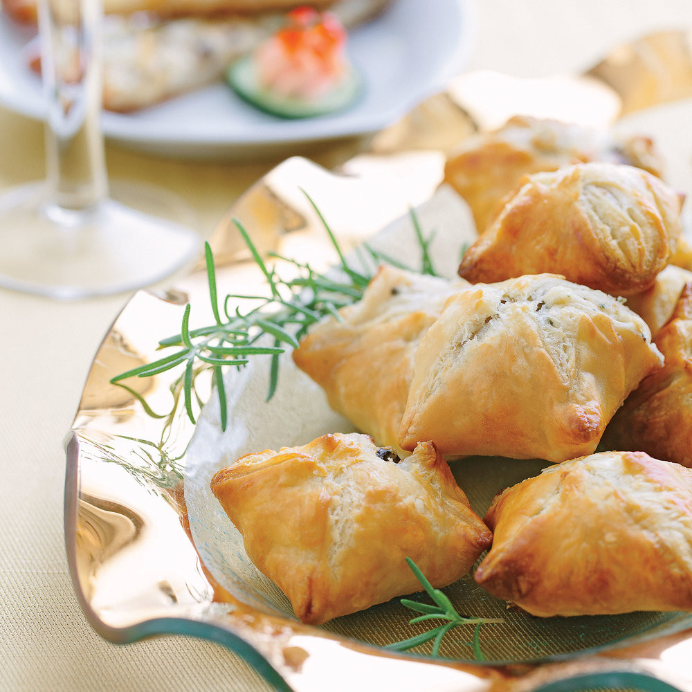 Beef Wellington Appetizers
 Party Appetizers Mini Beef Wellingtons Best Party