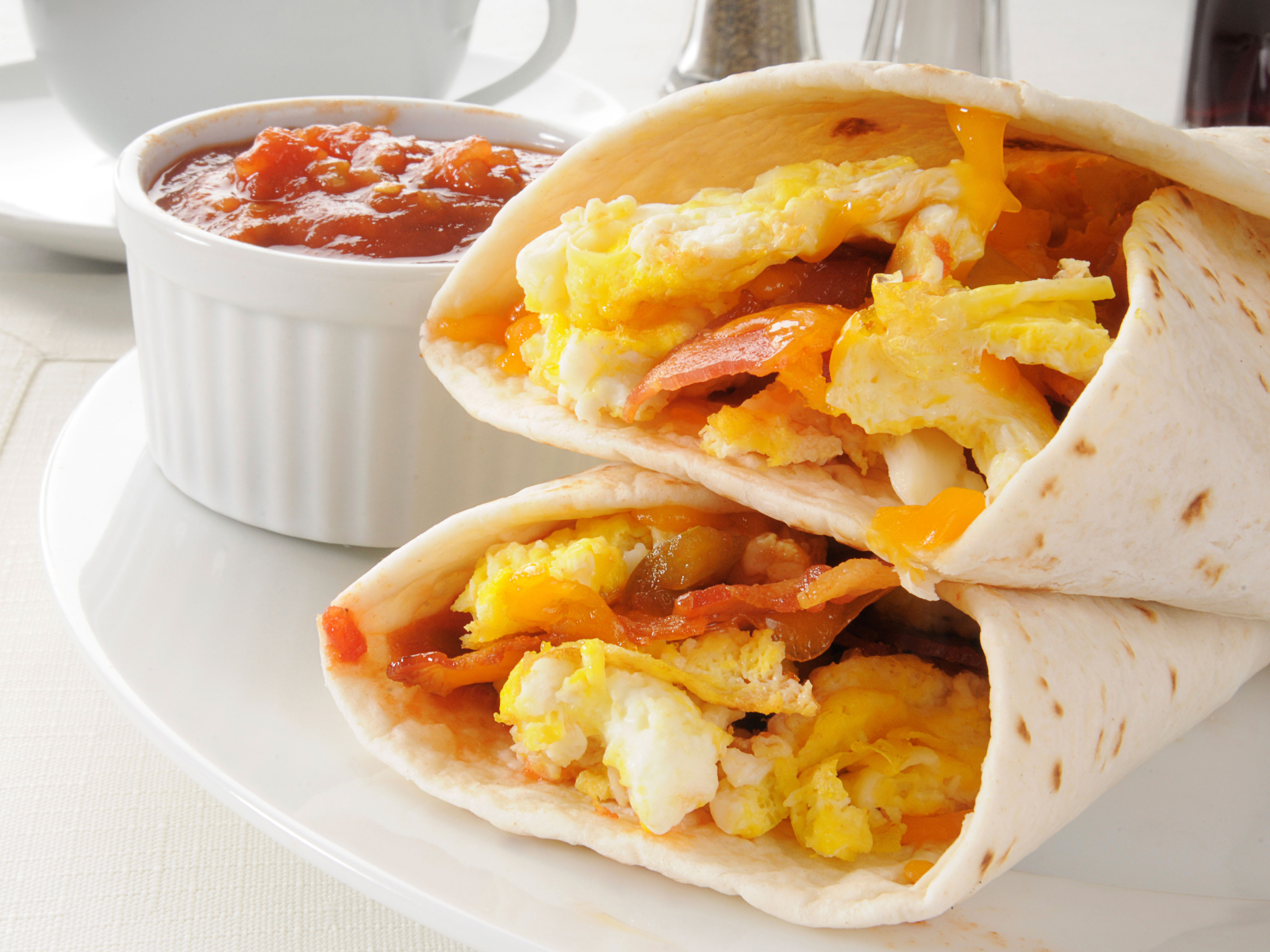 Best Breakfast Burritos
 In the kitchen with Kelley Breakfast Burrito Easy